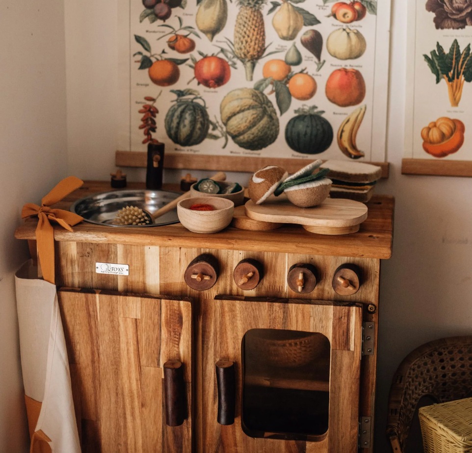 Wooden Stove and Sink Set